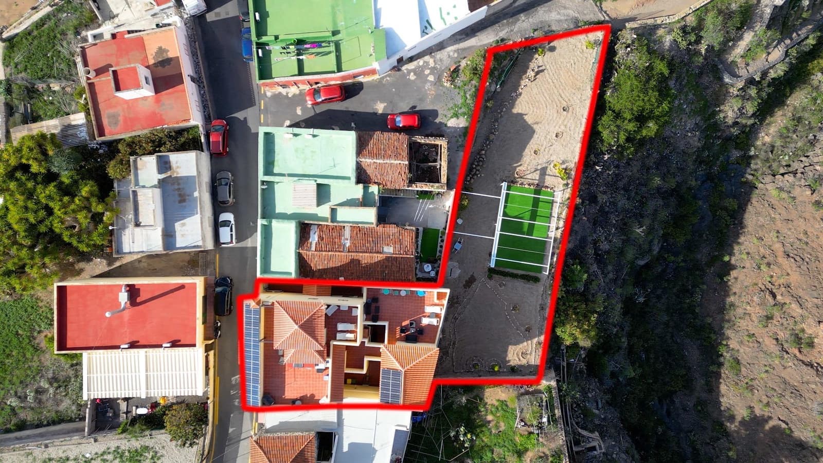 10 soveværelse Hotel til salg i Arona - € 899.000 (Ref: 8961680)