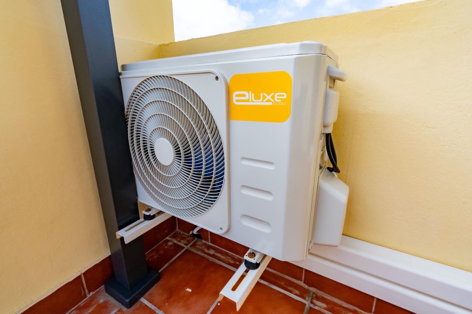 10 soveværelse Hotel til salg i Arona - € 899.000 (Ref: 8961680)