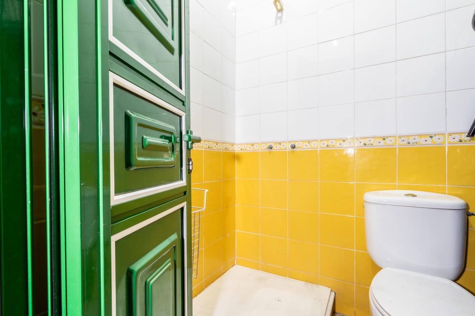 Comercial para arrendar em San Isidro de Abona - 1 400 € (Ref: 8982433)