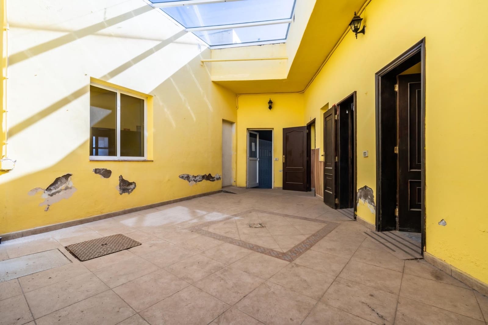 11 sovrum Villa till salu i Guimar med pool - 359 000 € (Ref: 9003068)