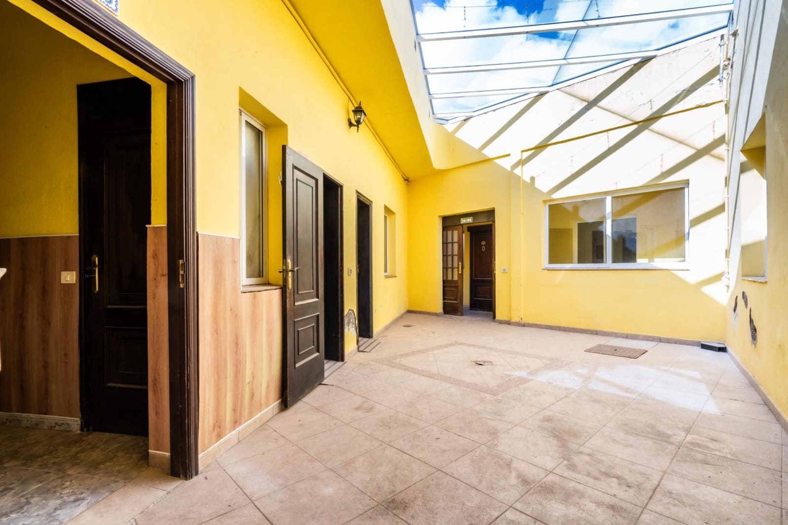 11 sovrum Villa till salu i Guimar med pool - 359 000 € (Ref: 9003068)