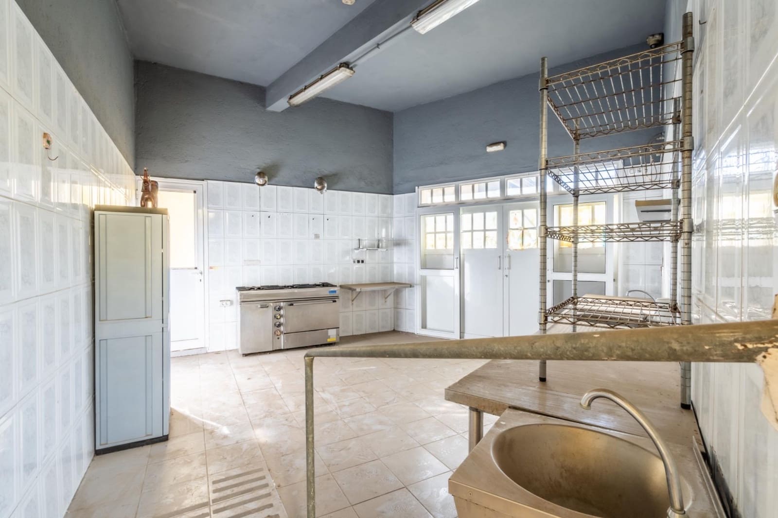 11 sovrum Villa till salu i Guimar med pool - 359 000 € (Ref: 9003068)