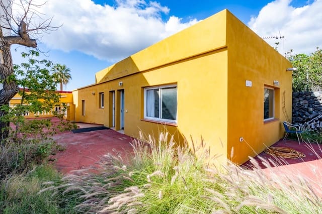 11 sovrum Villa till salu i Güímar med pool - 359 000 € (Ref: 9003068)