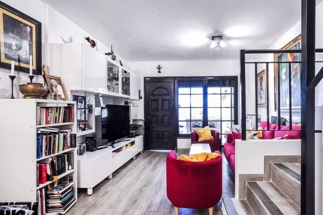 2 camera da letto Villetta a Schiera in vendita in Radazul, El Rosario con garage - 369.000 € (Rif: 9008077)