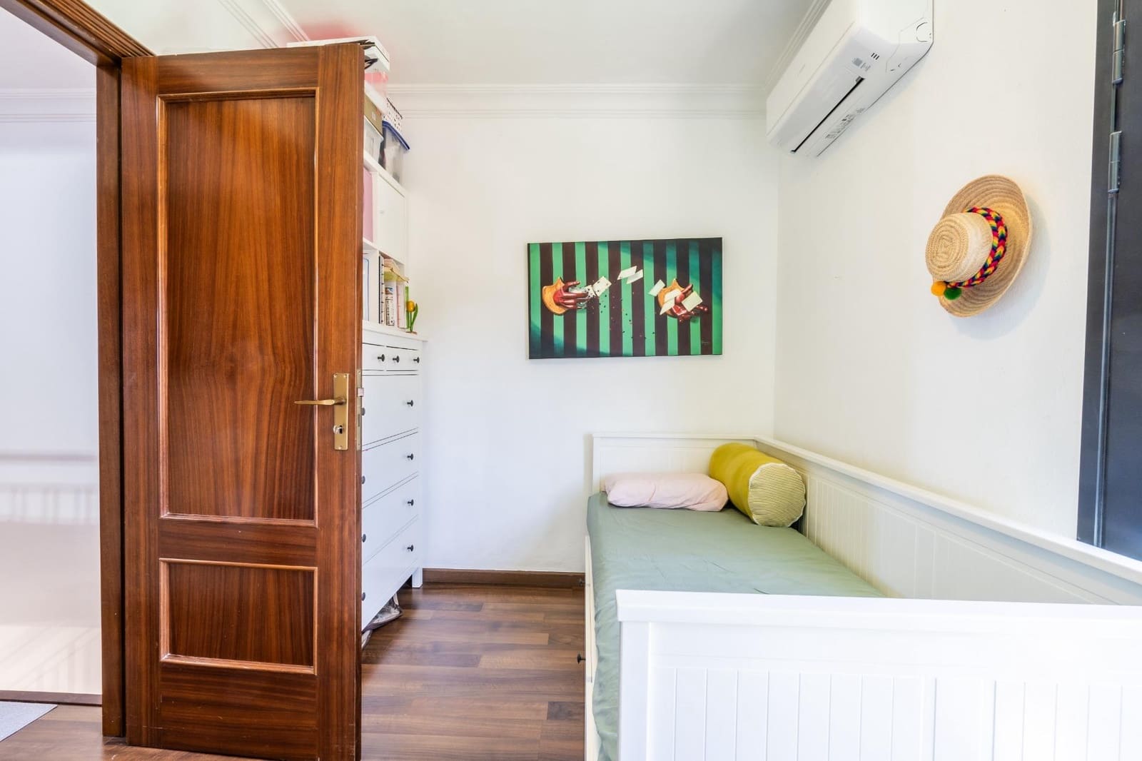 2 soverom Rekkehus til salgs i Radazul med garasje - € 369 000 (Ref: 9008077)