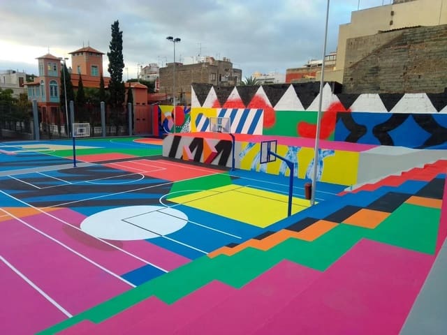 Finca/Herregård til salgs i Zona Centro, Santa Cruz de Tenerife - € 115 000 (Ref: 9029624)