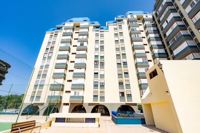 3 chambre Appartement à vendre à Santa Cruz de Tenerife - 370 000 € (Ref: 9078022)