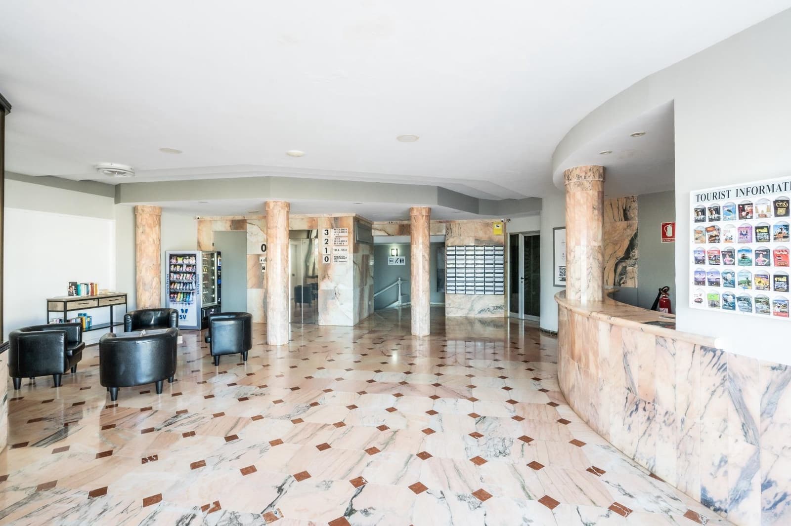 1 bedroom Apartment for rent in Costa Adeje with pool - € 1,295 (Ref: 9081532)