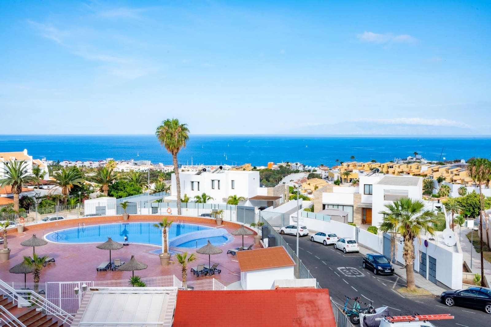 1 bedroom Apartment for rent in Costa Adeje with pool - € 1,295 (Ref: 9081532)