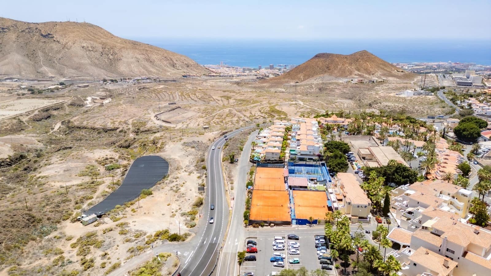 Erhverv til salg i Chayofa - € 1.285.000 (Ref: 9085348)