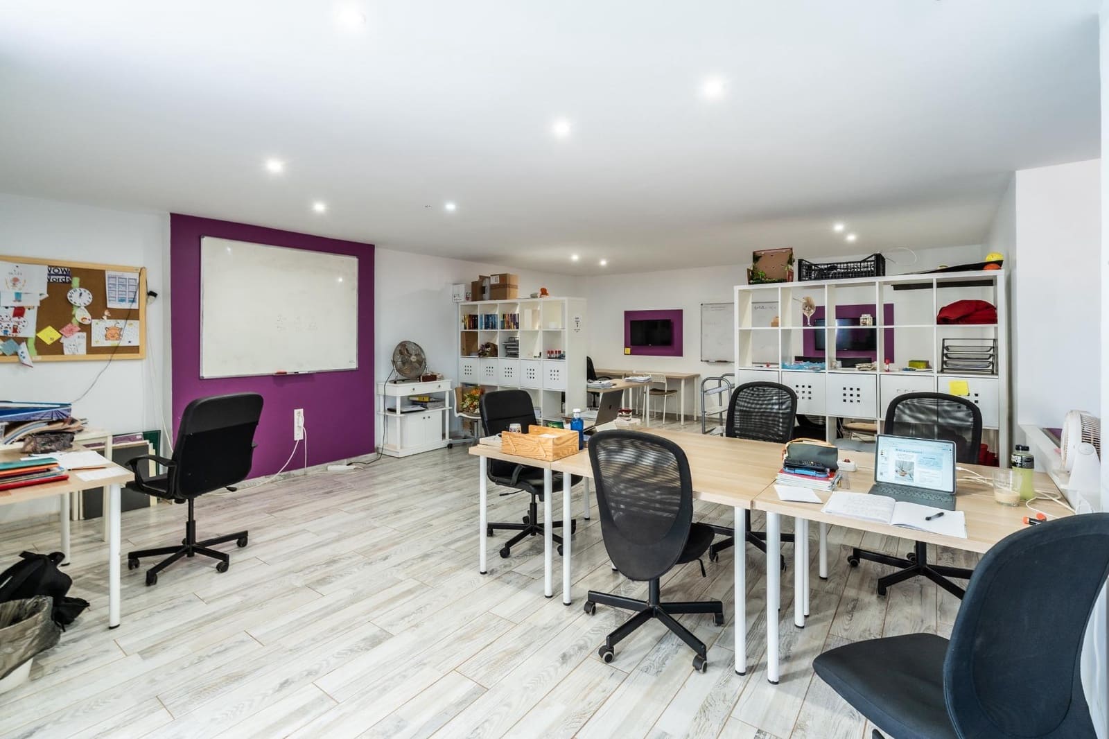 Erhverv til salg i Chayofa - € 1.285.000 (Ref: 9085348)