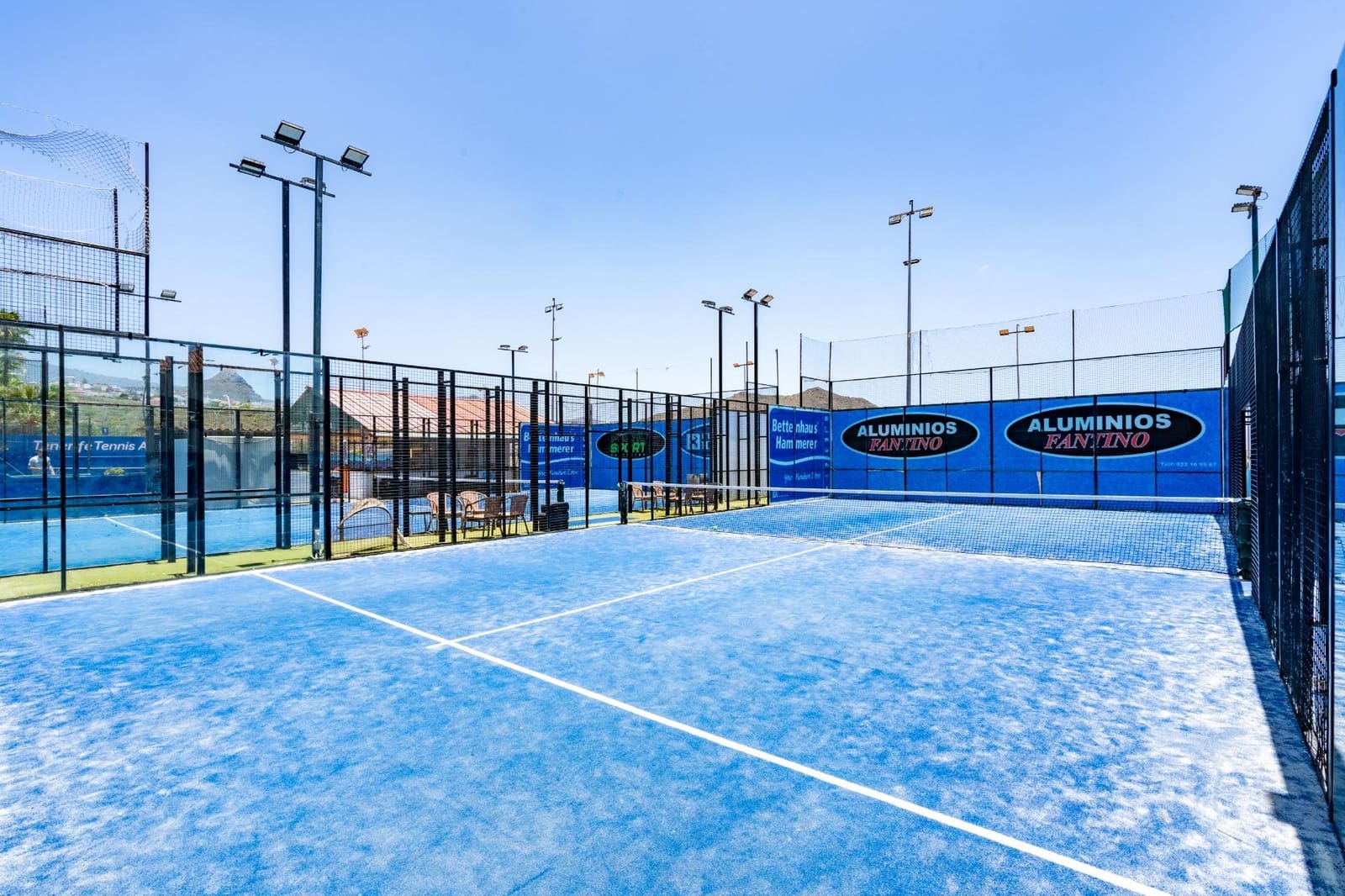 Erhverv til salg i Chayofa - € 1.285.000 (Ref: 9085348)