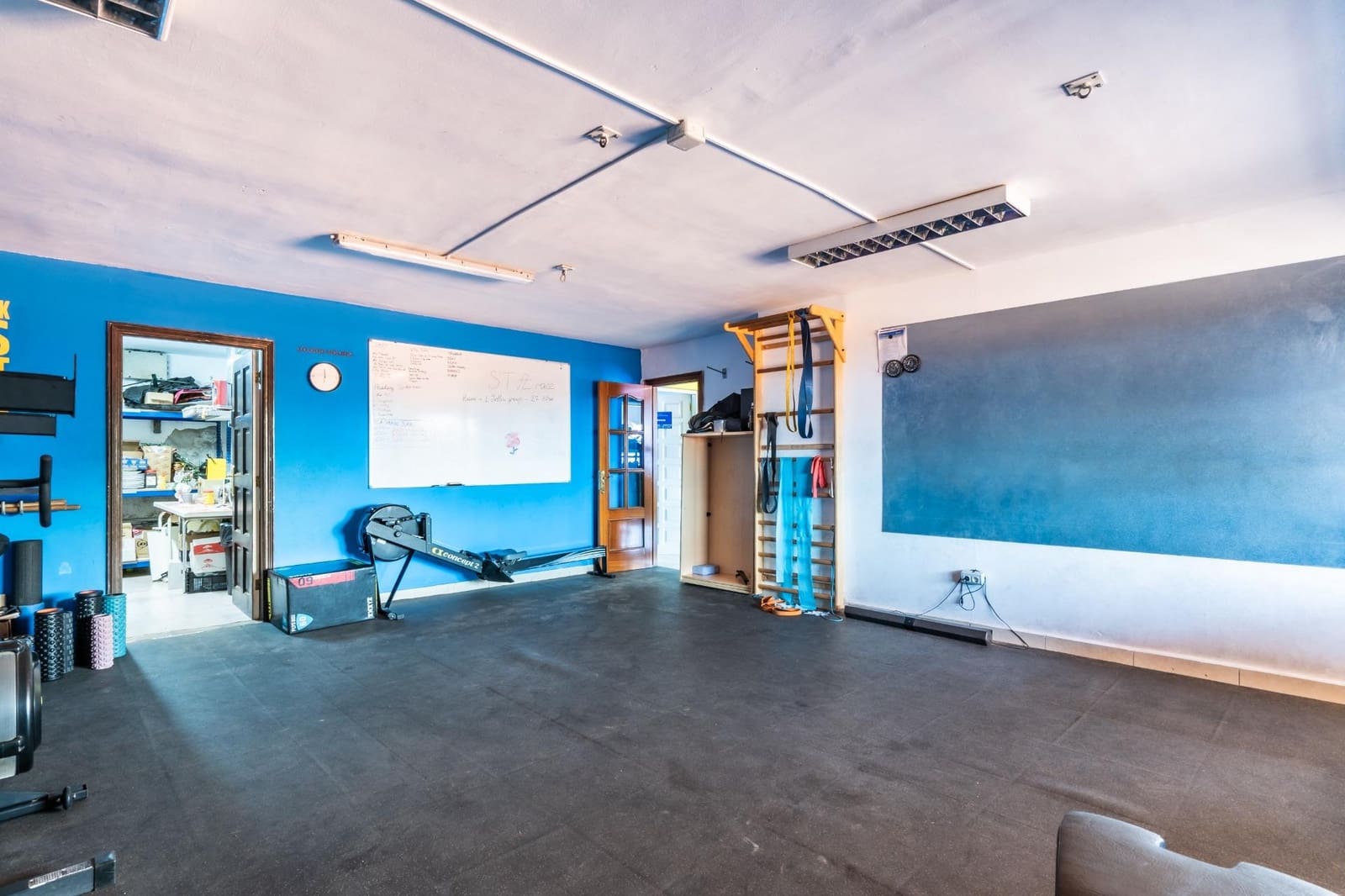 Erhverv til salg i Chayofa - € 1.285.000 (Ref: 9085348)