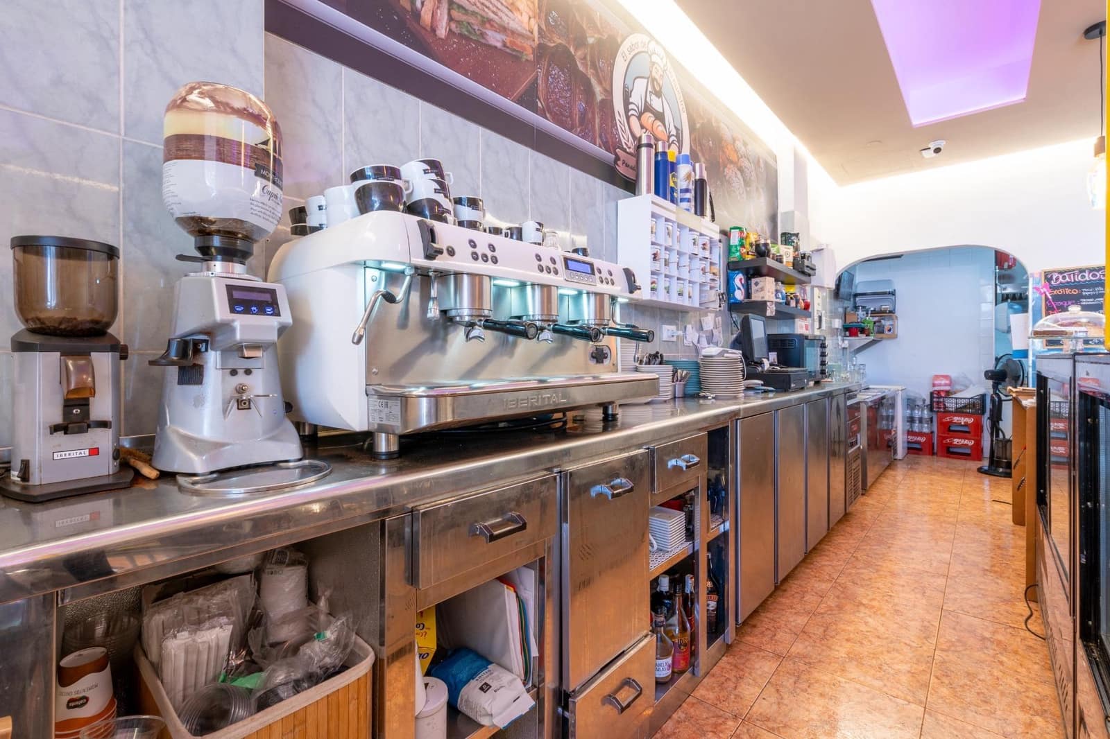 Yritys vuokrattavana paikassa Las Chafiras (San Miguel) - 1 650 € (Ref: 9095330)