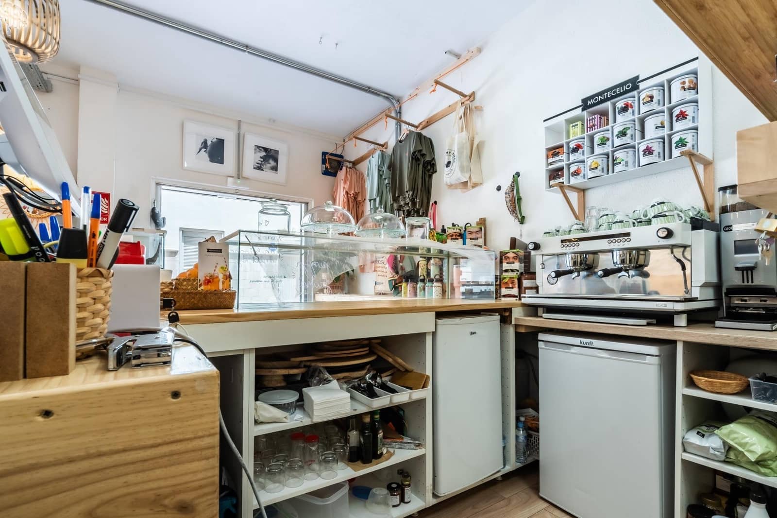 Virksomhed til leje i El Medano - € 856 (Ref: 9099179)