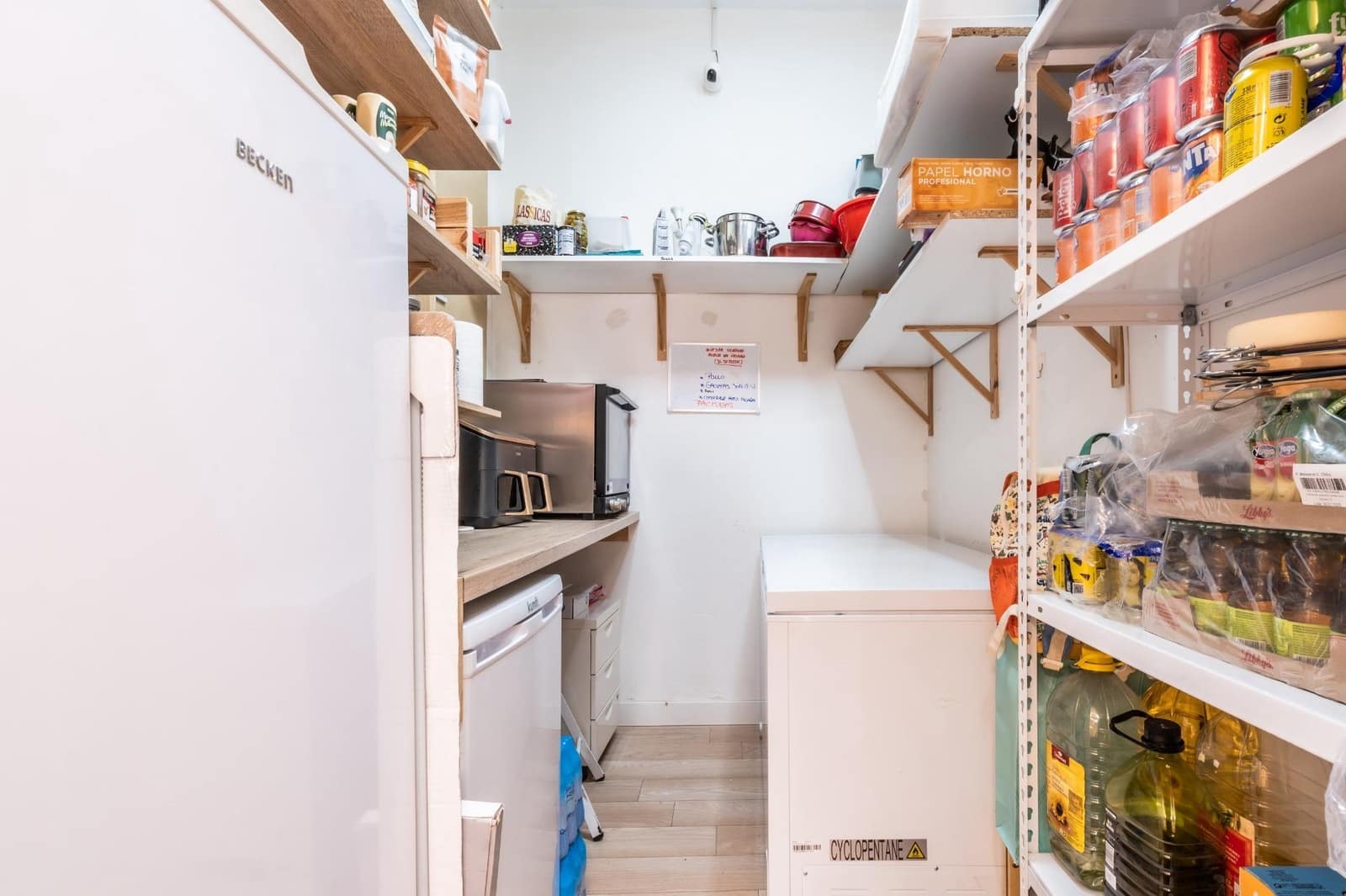 Yritys vuokrattavana paikassa El Medano - 856 € (Ref: 9099179)