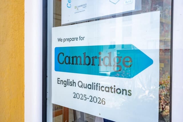 Yritys vuokrattavana paikassa Cabo Blanco, Arona - 700 € (Ref: 9102959)