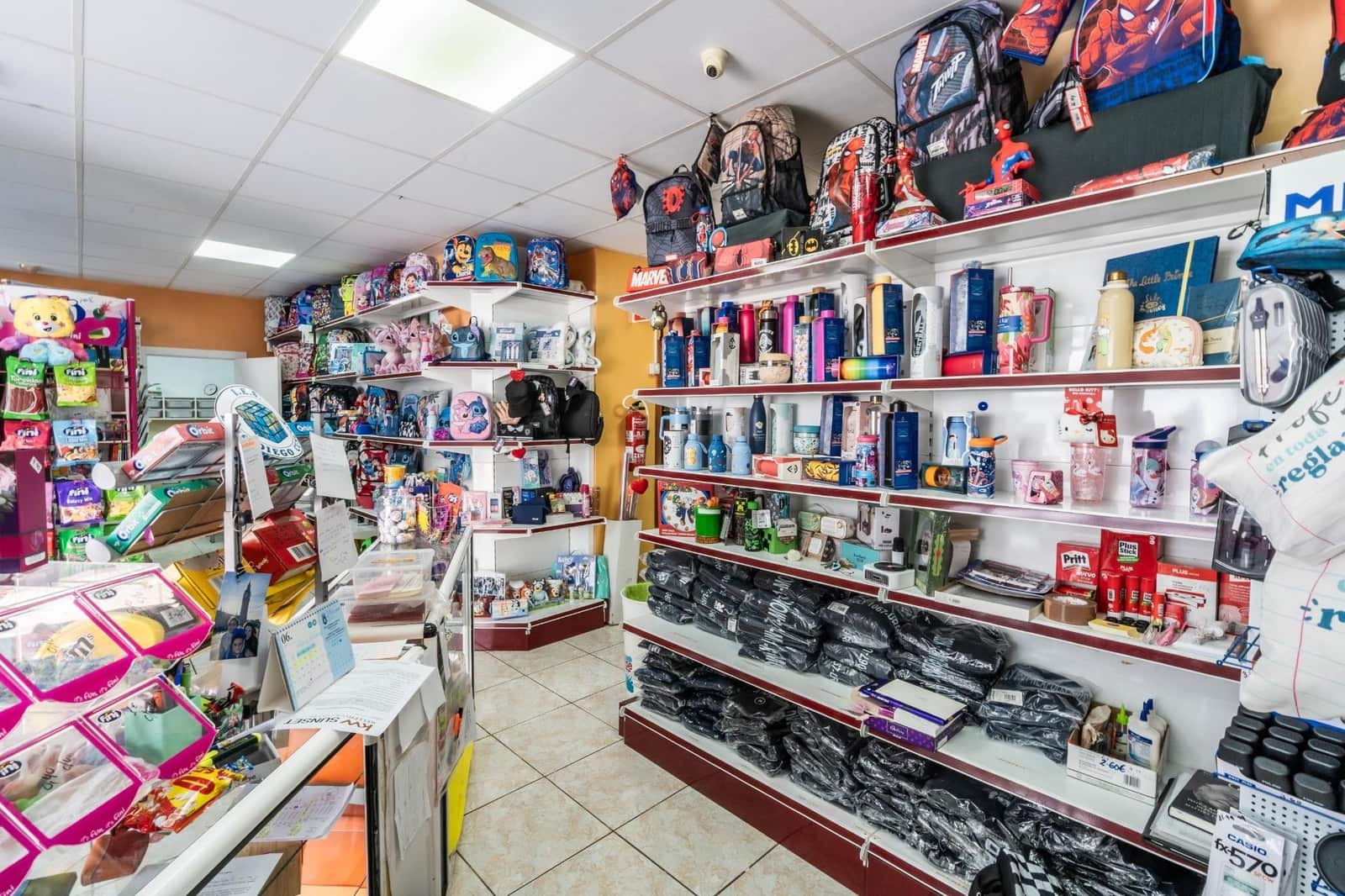 Business for rent in Cabo Blanco - € 700 (Ref: 9102959)