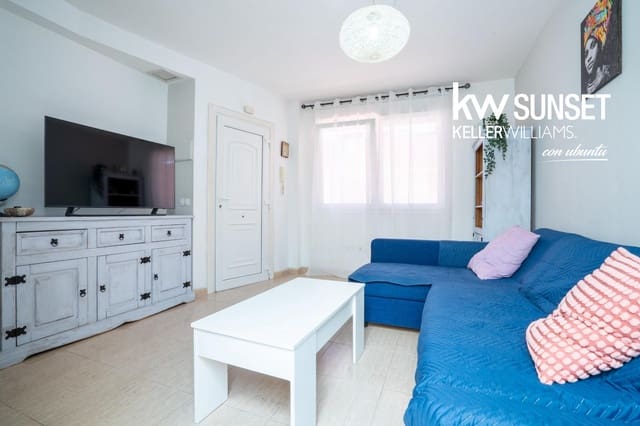 2 soveværelse Lejlighed til salg i San Isidro de Abona, Granadilla de Abona med garage - € 215.000 (Ref: 9114223)