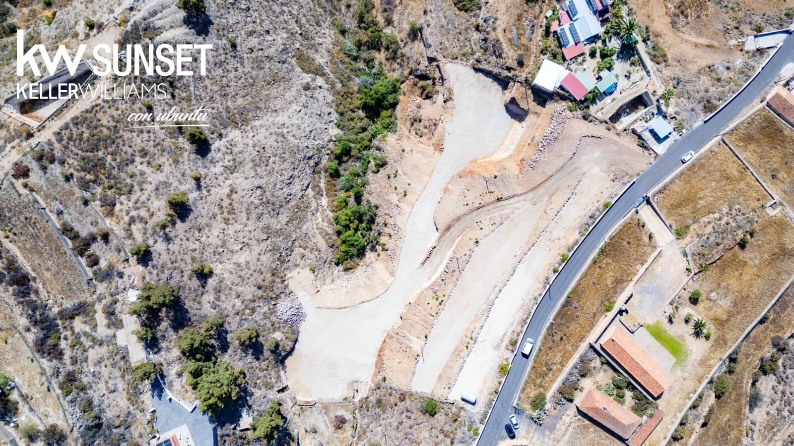 Grunde uden byggetilladelser til salg i Granadilla de Abona - € 105.000 (Ref: 9116164)