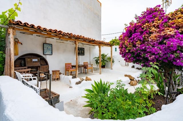 3 bedroom Finca/Country House for sale in Chio, Guía de Isora - € 375,000 (Ref: 9141664)