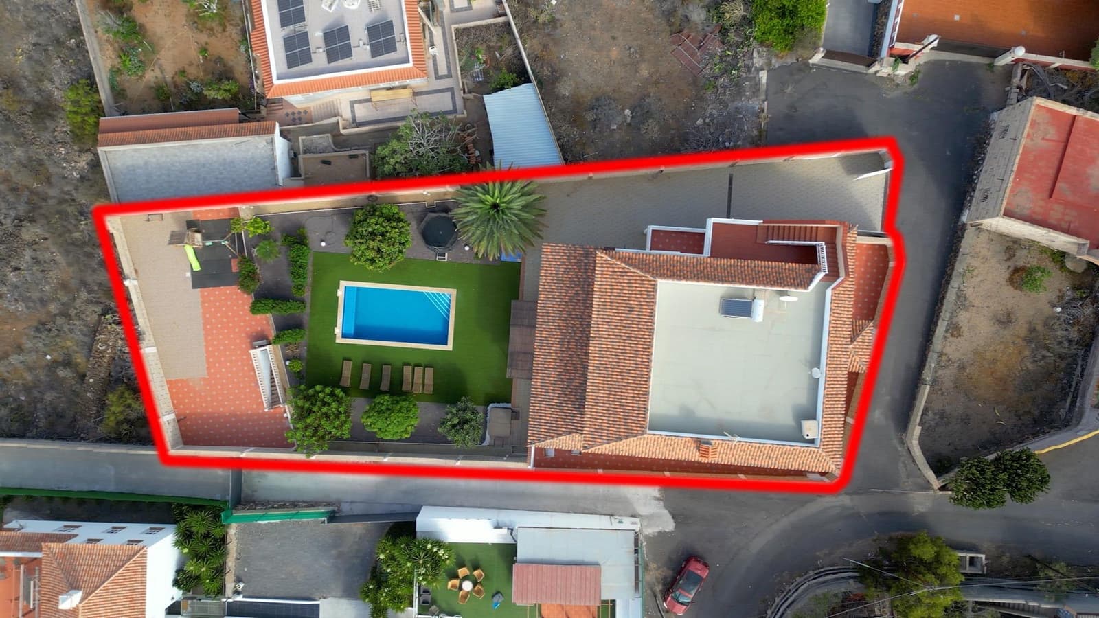 10 soveværelse Villa til salg i Buzanada med swimmingpool garage - € 1.050.000 (Ref: 9154026)