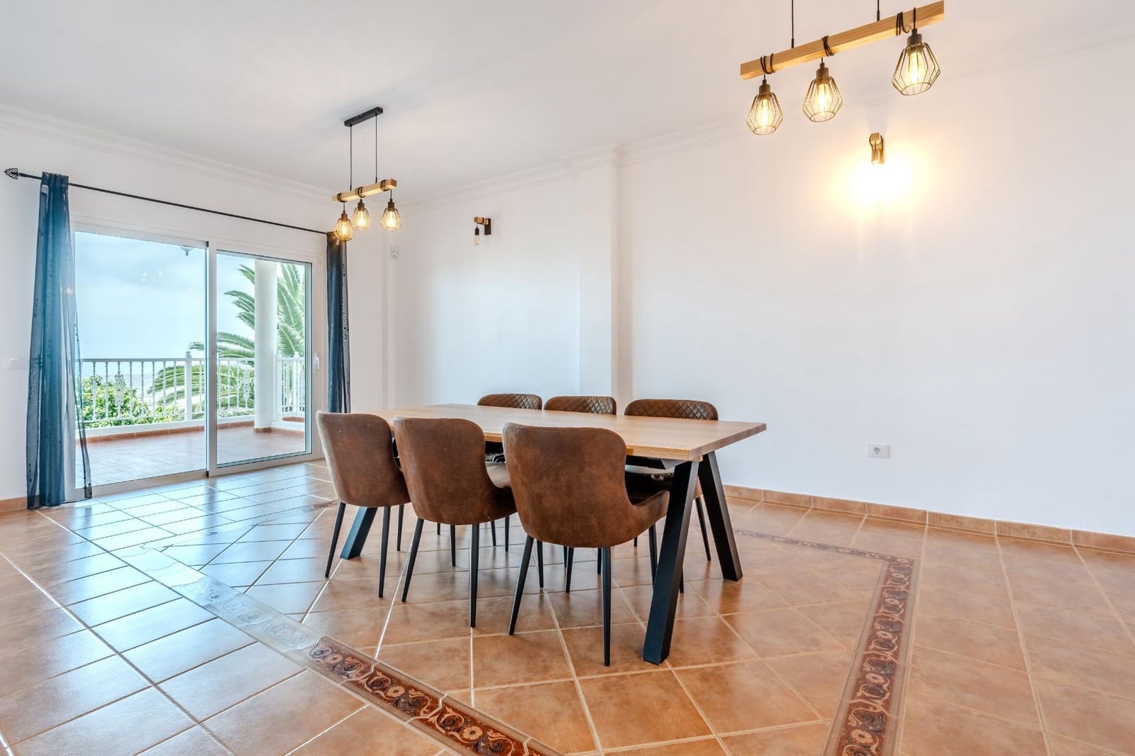 10 soveværelse Villa til salg i Buzanada med swimmingpool garage - € 1.050.000 (Ref: 9154026)