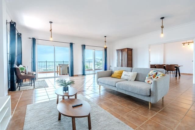 10 soveværelse Villa til salg i Buzanada, Arona med swimmingpool garage - € 1.050.000 (Ref: 9154026)