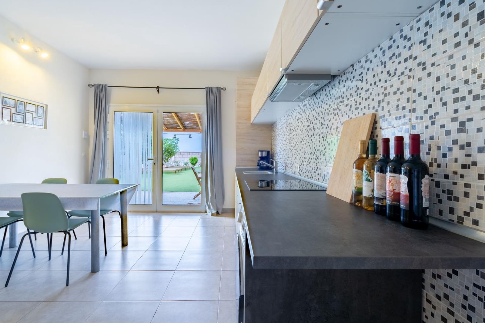 10 soveværelse Villa til salg i Buzanada med swimmingpool garage - € 1.050.000 (Ref: 9154026)