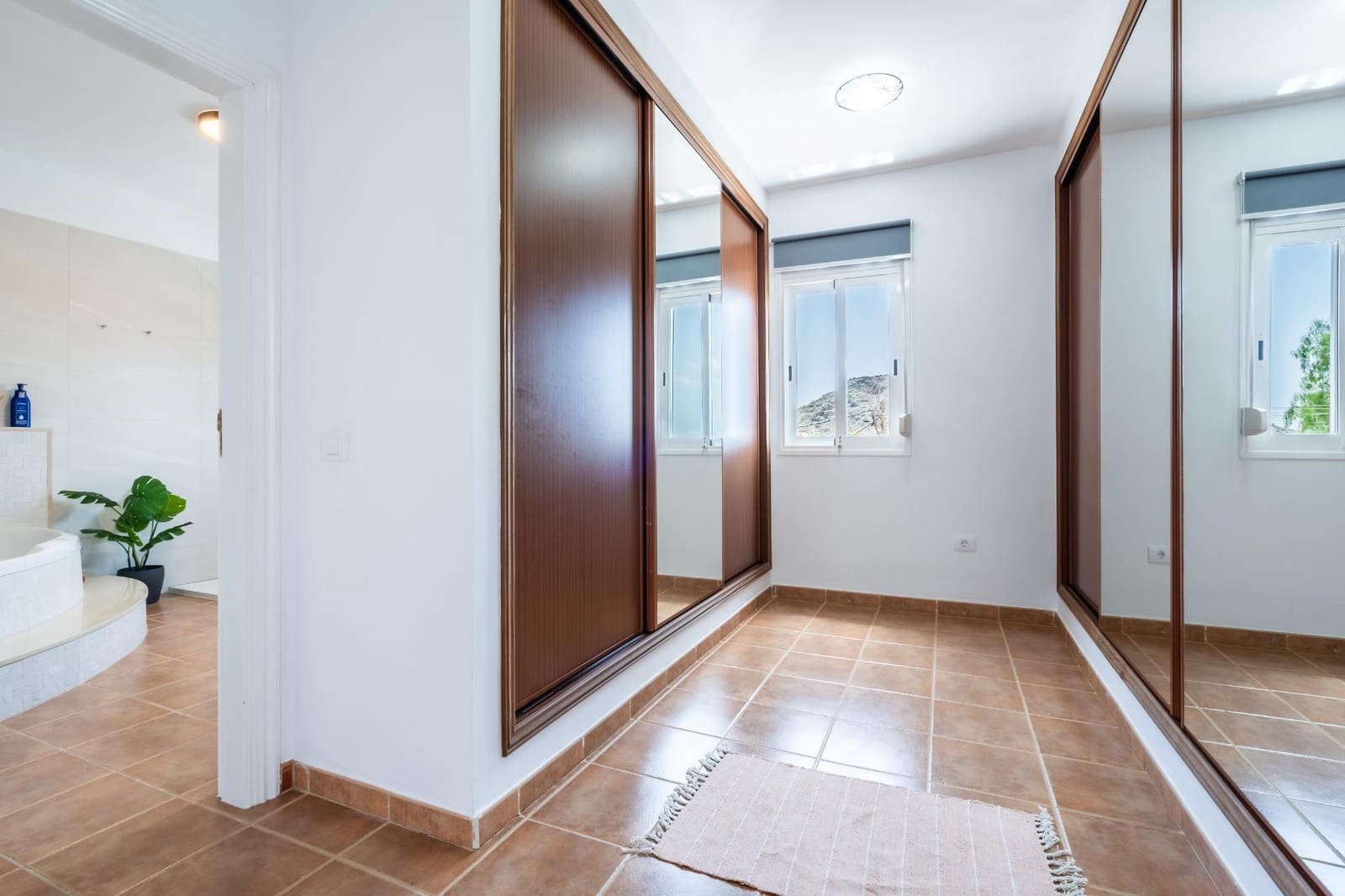 10 soveværelse Villa til salg i Buzanada med swimmingpool garage - € 1.050.000 (Ref: 9154026)