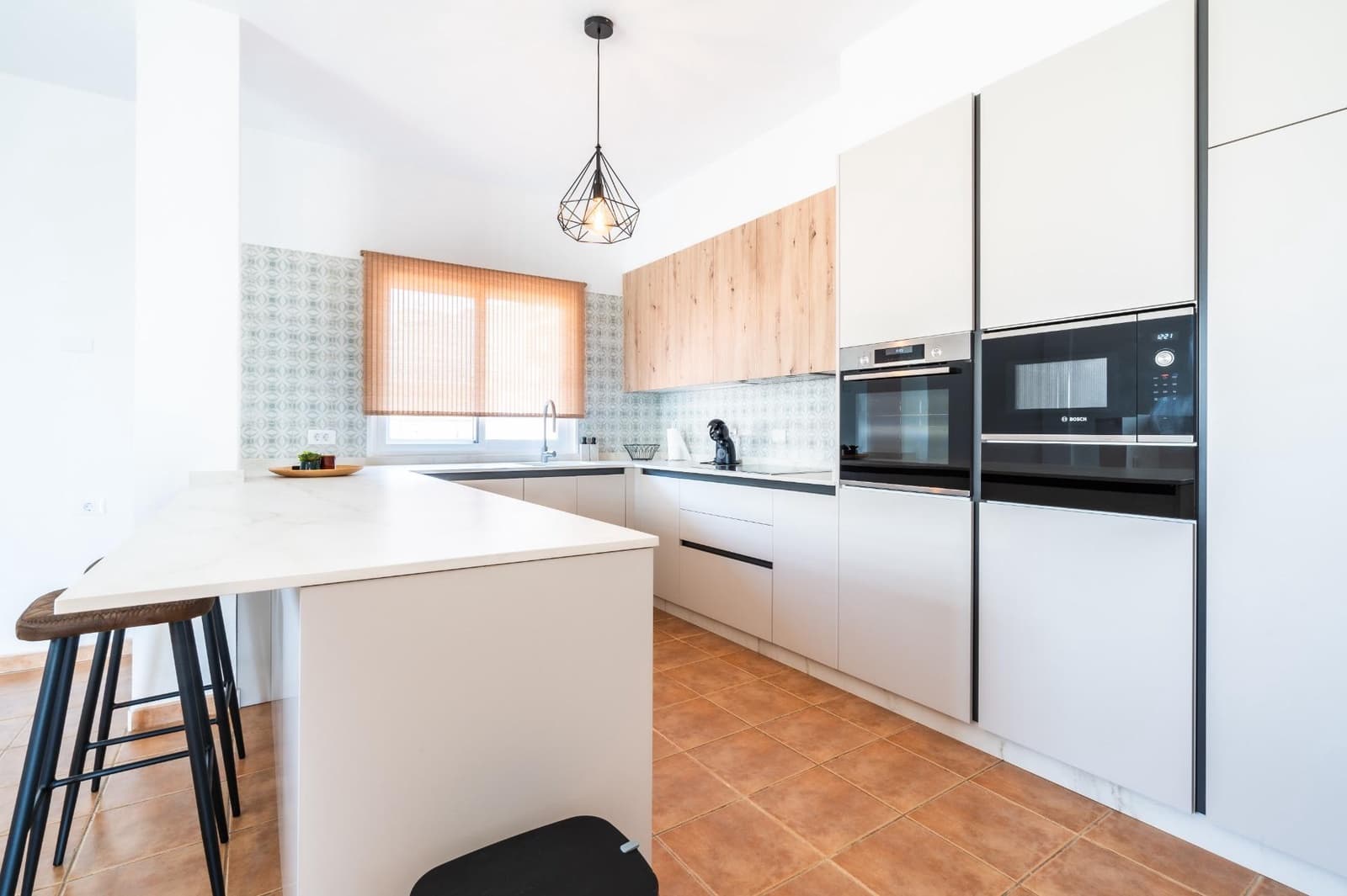 10 soveværelse Villa til salg i Buzanada med swimmingpool garage - € 1.050.000 (Ref: 9154026)