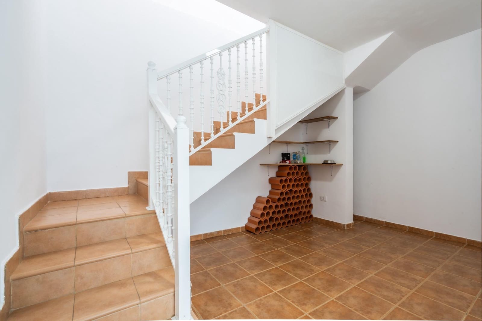 10 soveværelse Villa til salg i Buzanada med swimmingpool garage - € 1.050.000 (Ref: 9154026)