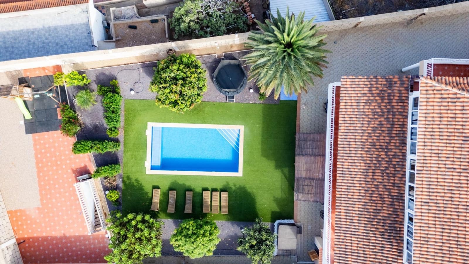 10 soveværelse Villa til salg i Buzanada med swimmingpool garage - € 1.050.000 (Ref: 9154026)