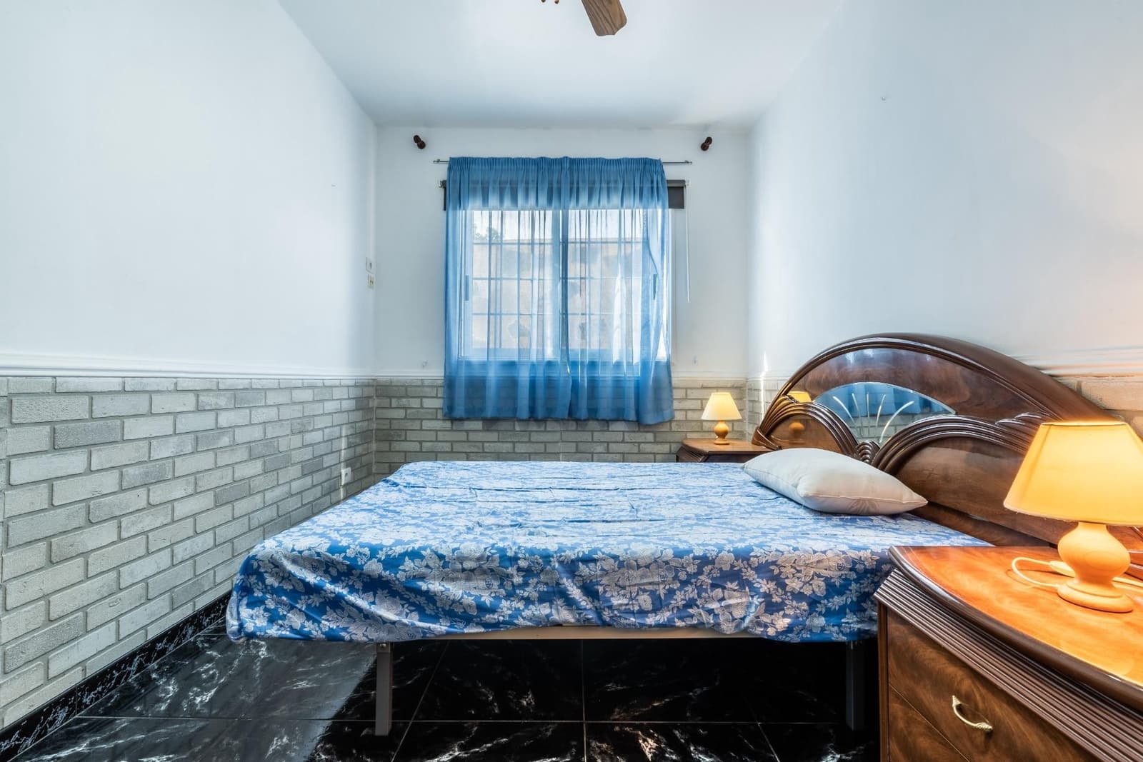 6 soveværelse Byhus til salg i Icod de los Vinos med garage - € 259.000 (Ref: 9162346)