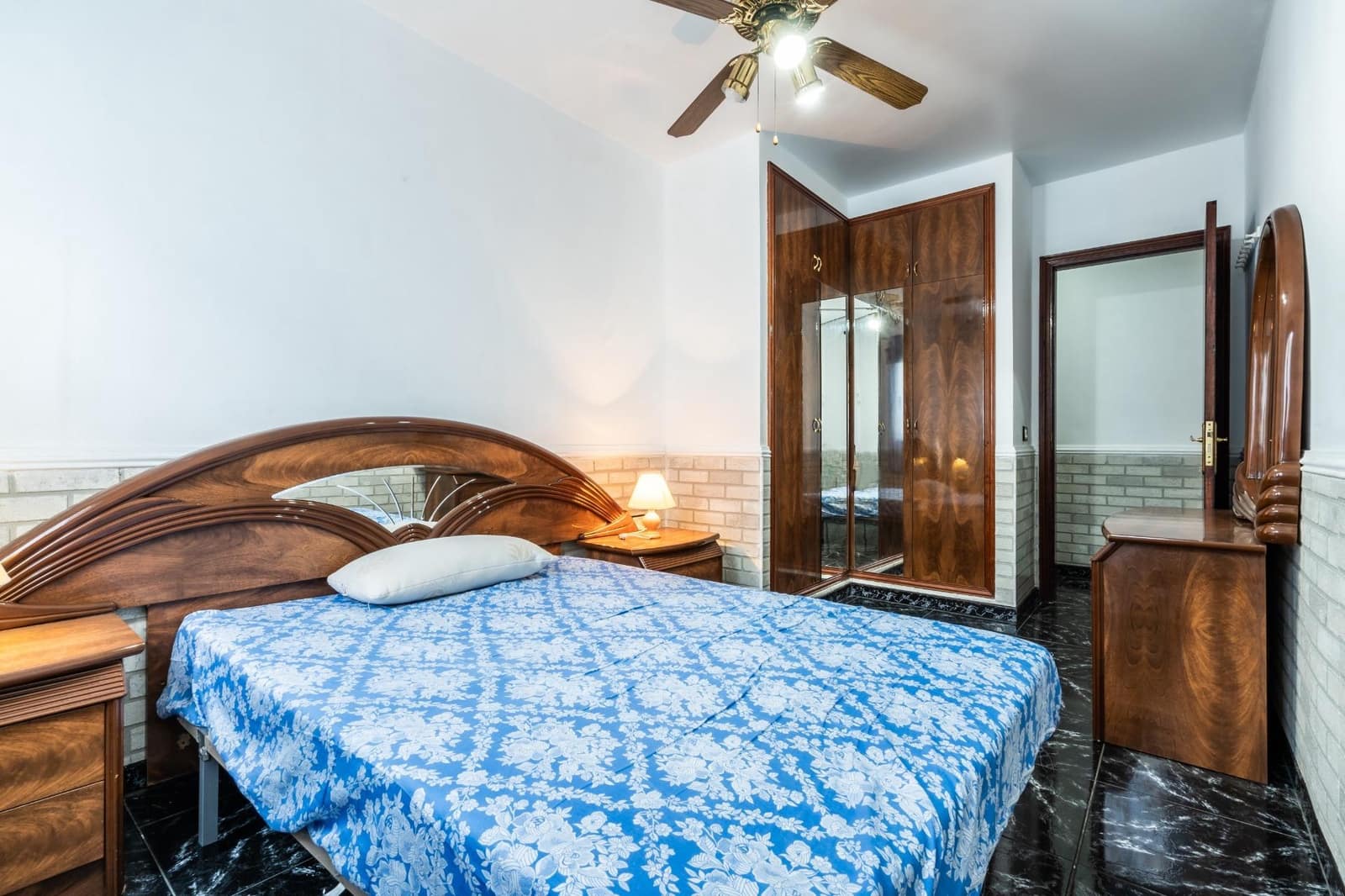 6 soveværelse Byhus til salg i Icod de los Vinos med garage - € 259.000 (Ref: 9162346)