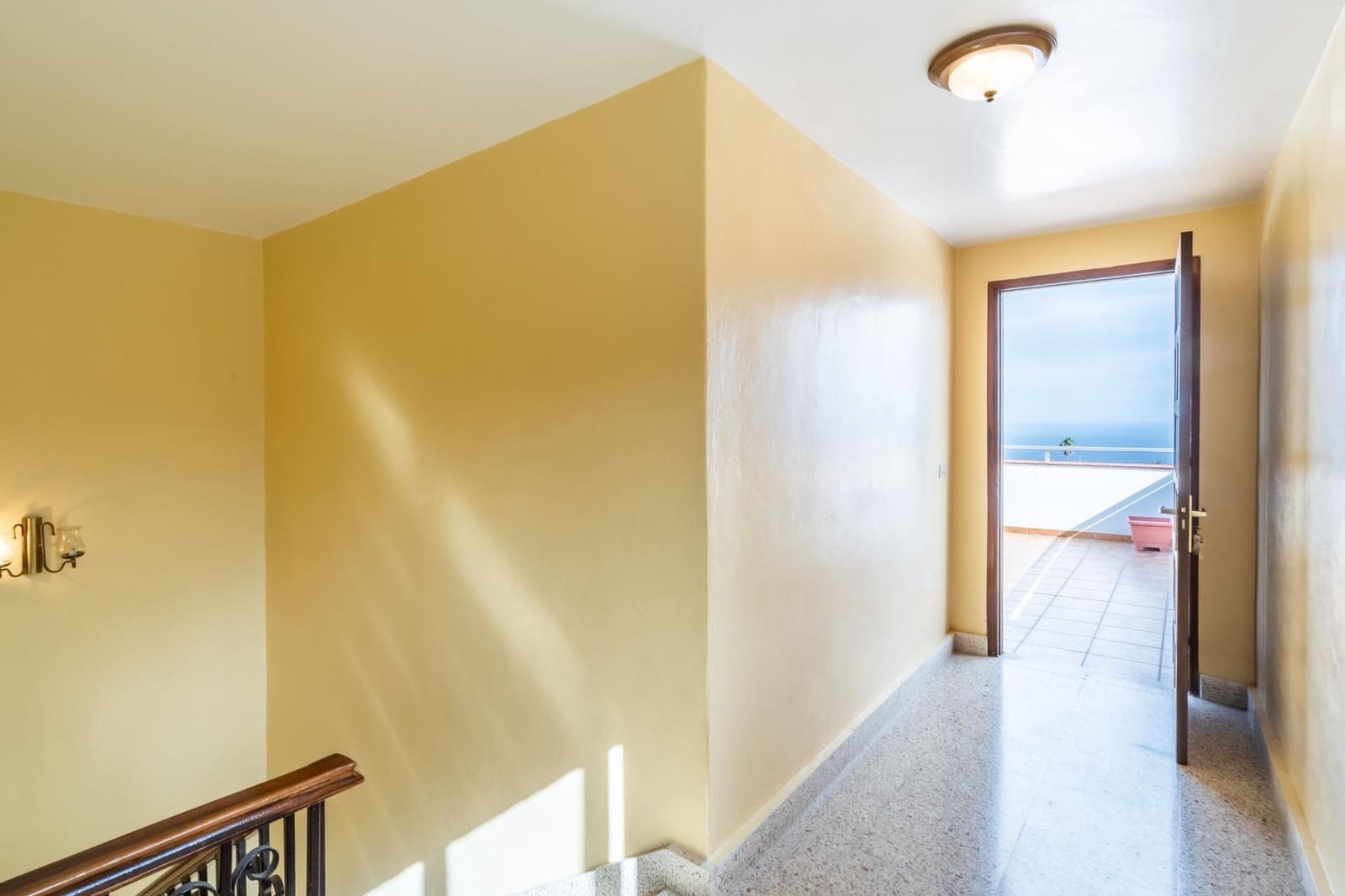 6 soveværelse Byhus til salg i Icod de los Vinos med garage - € 259.000 (Ref: 9162346)