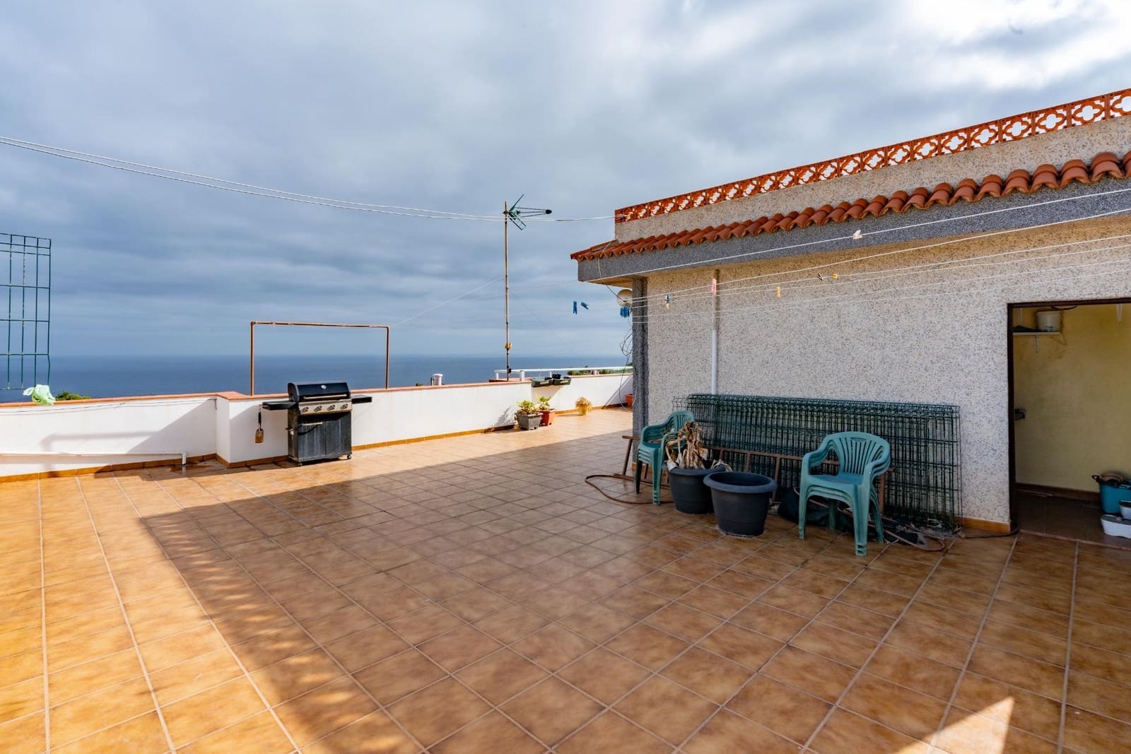 6 soveværelse Byhus til salg i Icod de los Vinos med garage - € 259.000 (Ref: 9162346)