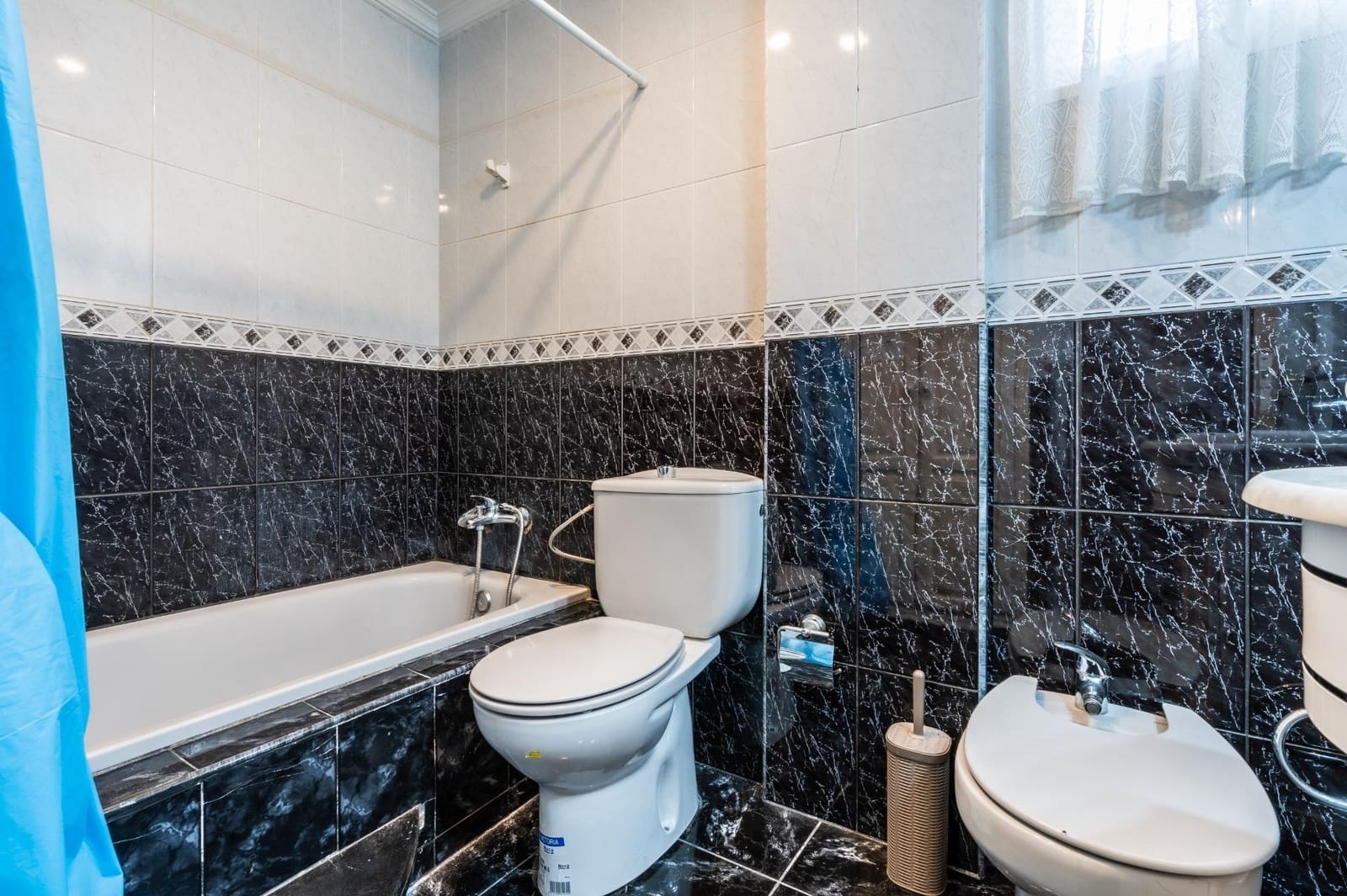 6 soveværelse Byhus til salg i Icod de los Vinos med garage - € 259.000 (Ref: 9162346)