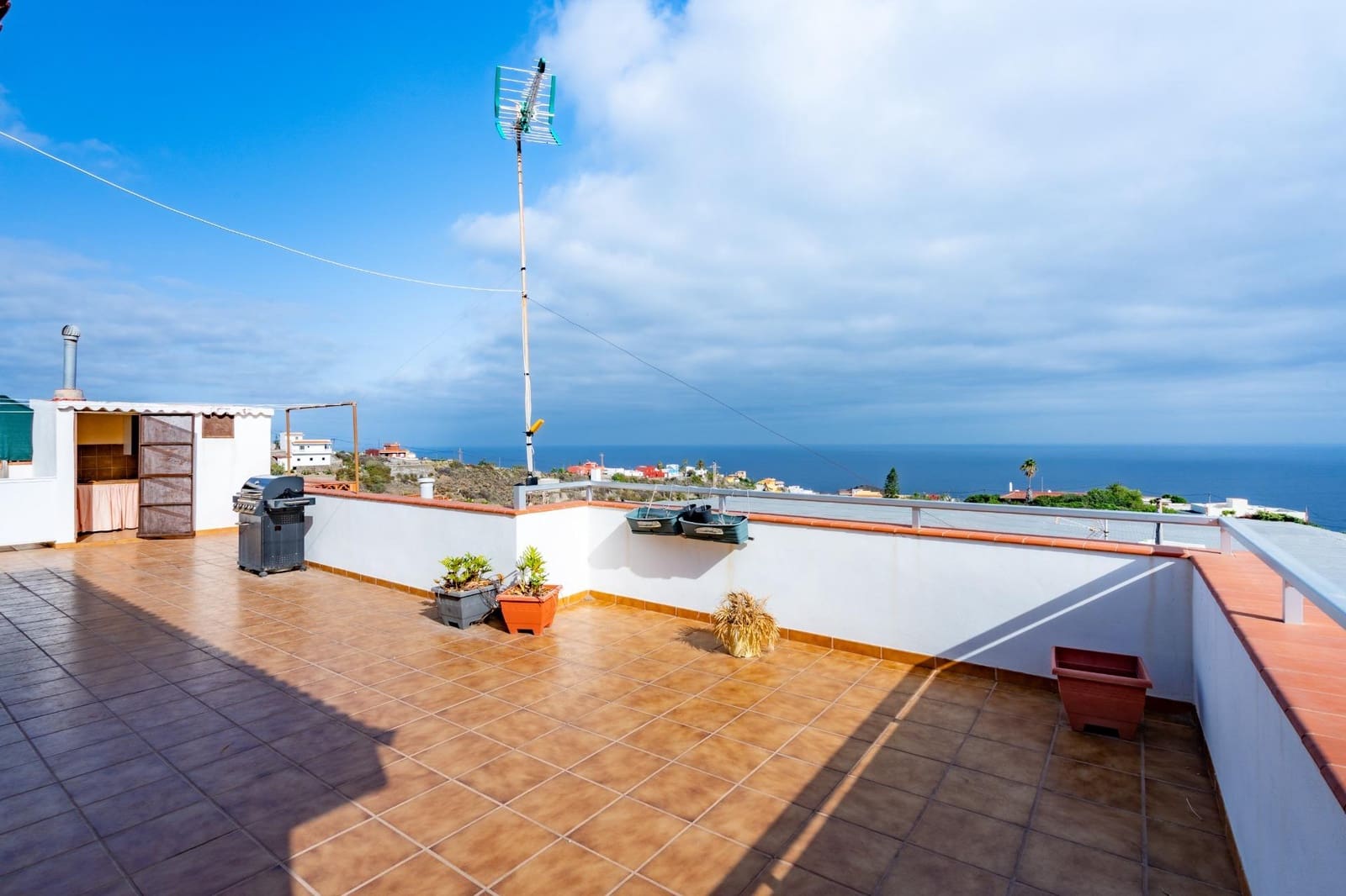 6 soveværelse Byhus til salg i Icod de los Vinos med garage - € 259.000 (Ref: 9162346)