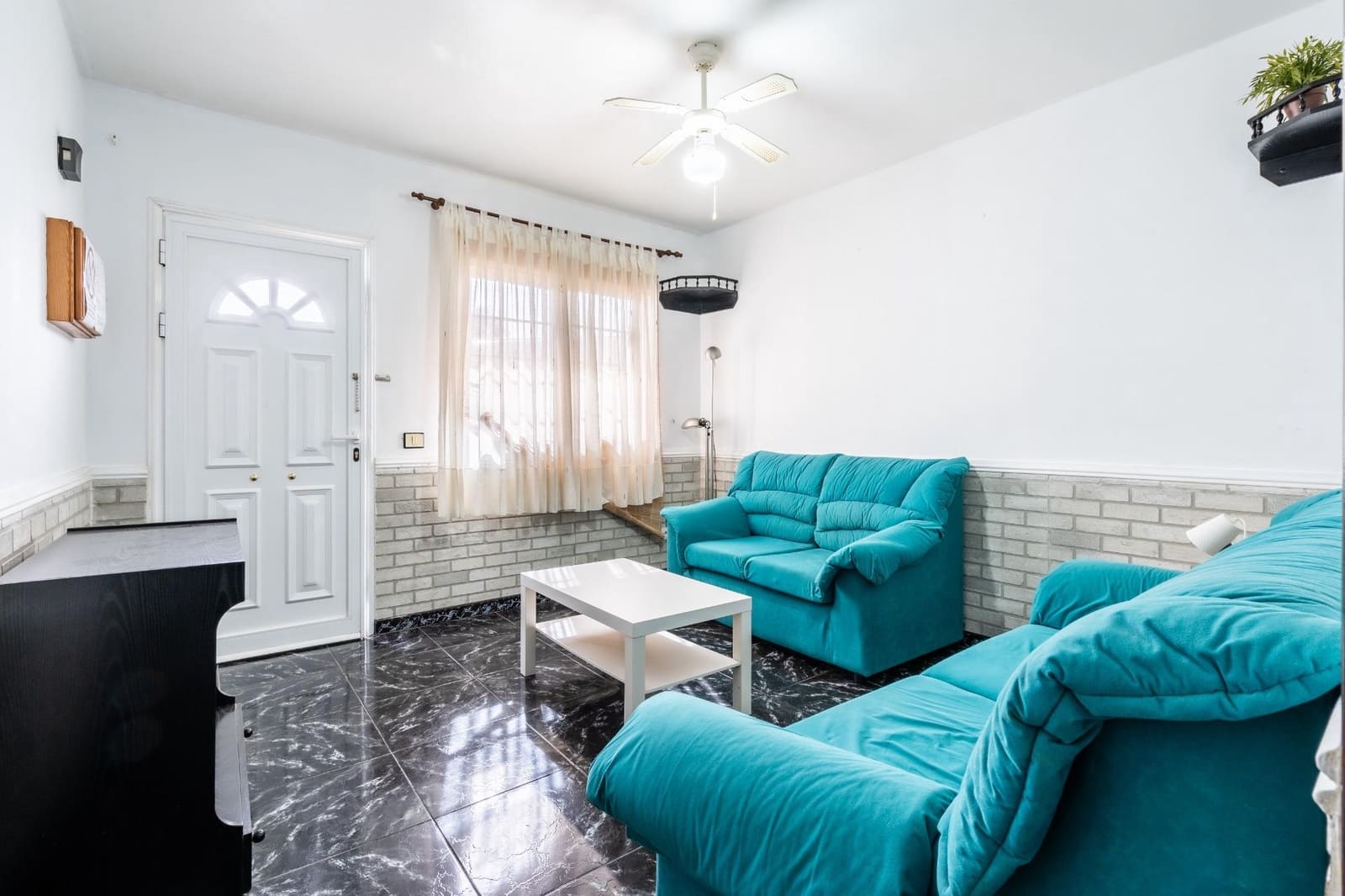 6 soveværelse Byhus til salg i Icod de los Vinos med garage - € 259.000 (Ref: 9162346)