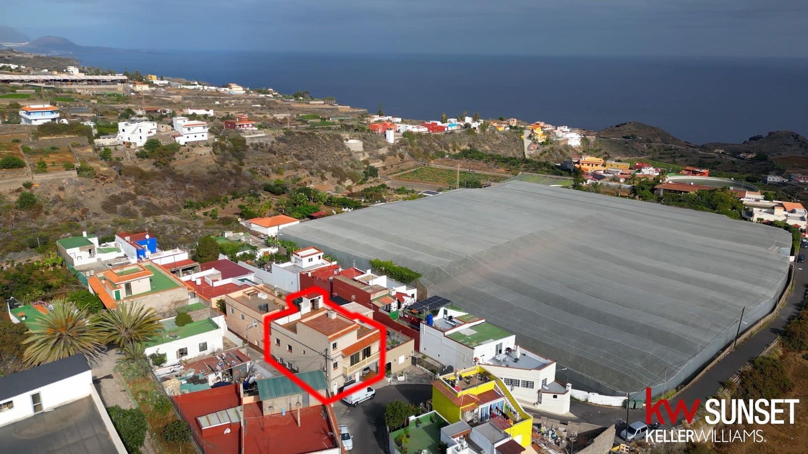 6 soveværelse Byhus til salg i Icod de los Vinos med garage - € 259.000 (Ref: 9162346)