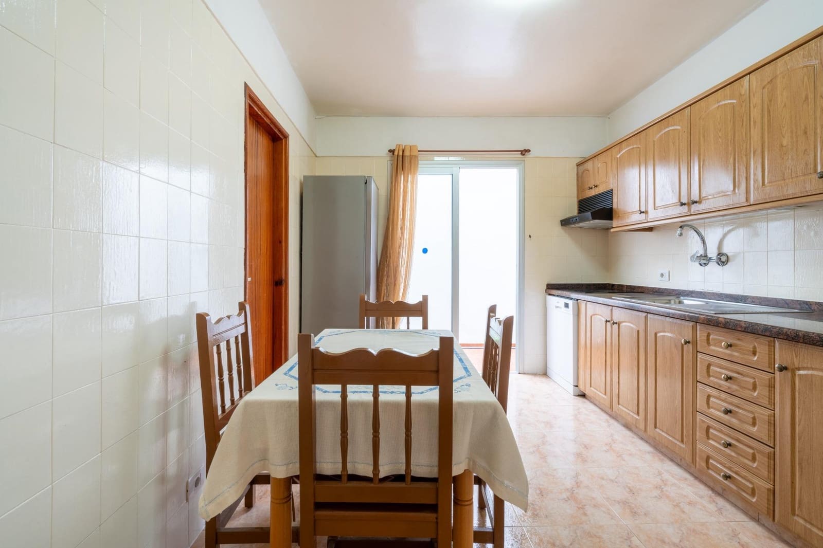 6 soveværelse Byhus til salg i Icod de los Vinos med garage - € 259.000 (Ref: 9162346)