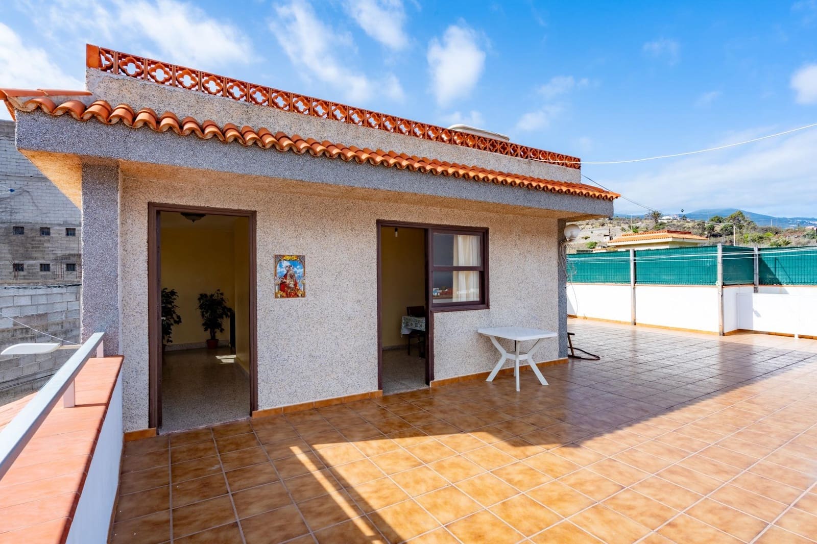 6 soveværelse Byhus til salg i Icod de los Vinos med garage - € 259.000 (Ref: 9162346)