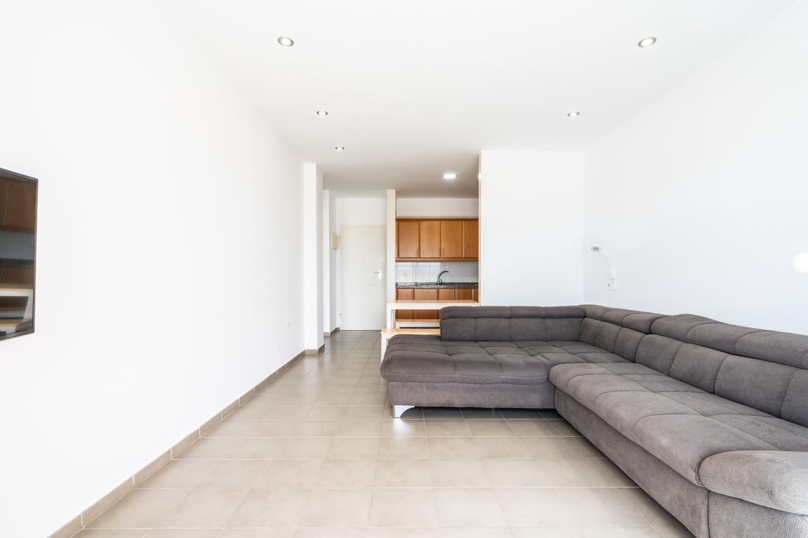 Appartement de 1 chambre à louer à Chayofa avec piscine garage - 990 € (Ref: 9197798)