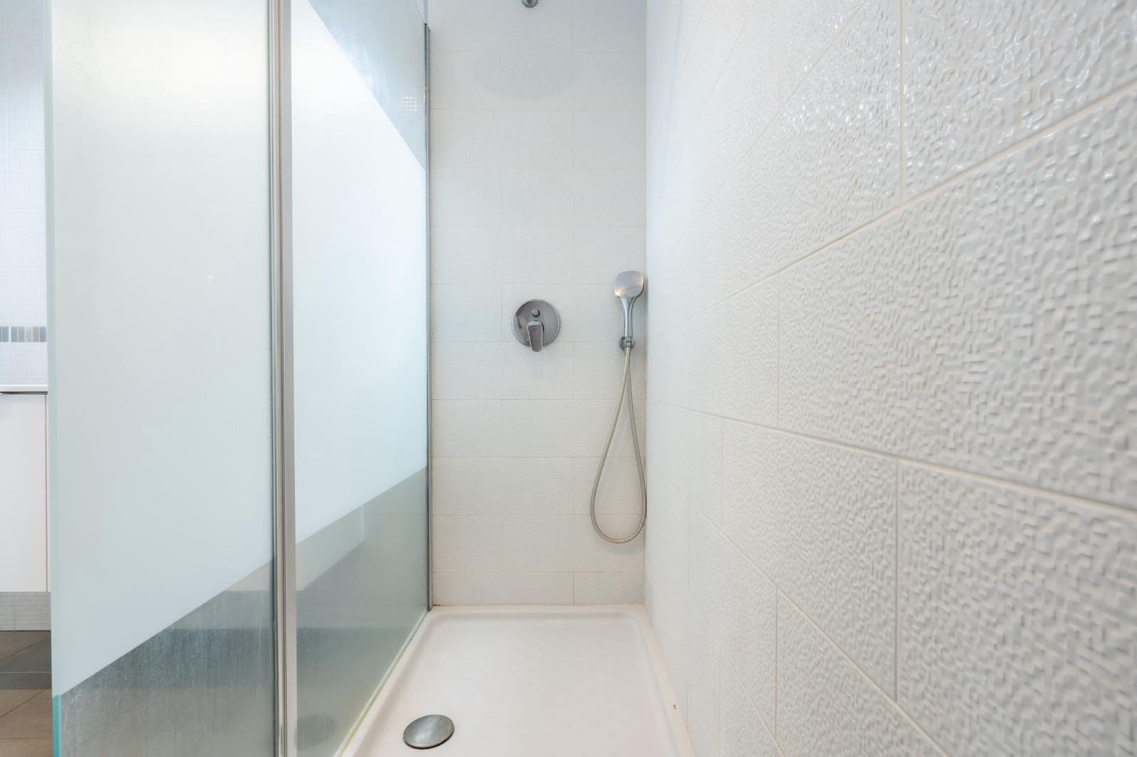 Appartement de 1 chambre à louer à Chayofa avec piscine garage - 990 € (Ref: 9197798)