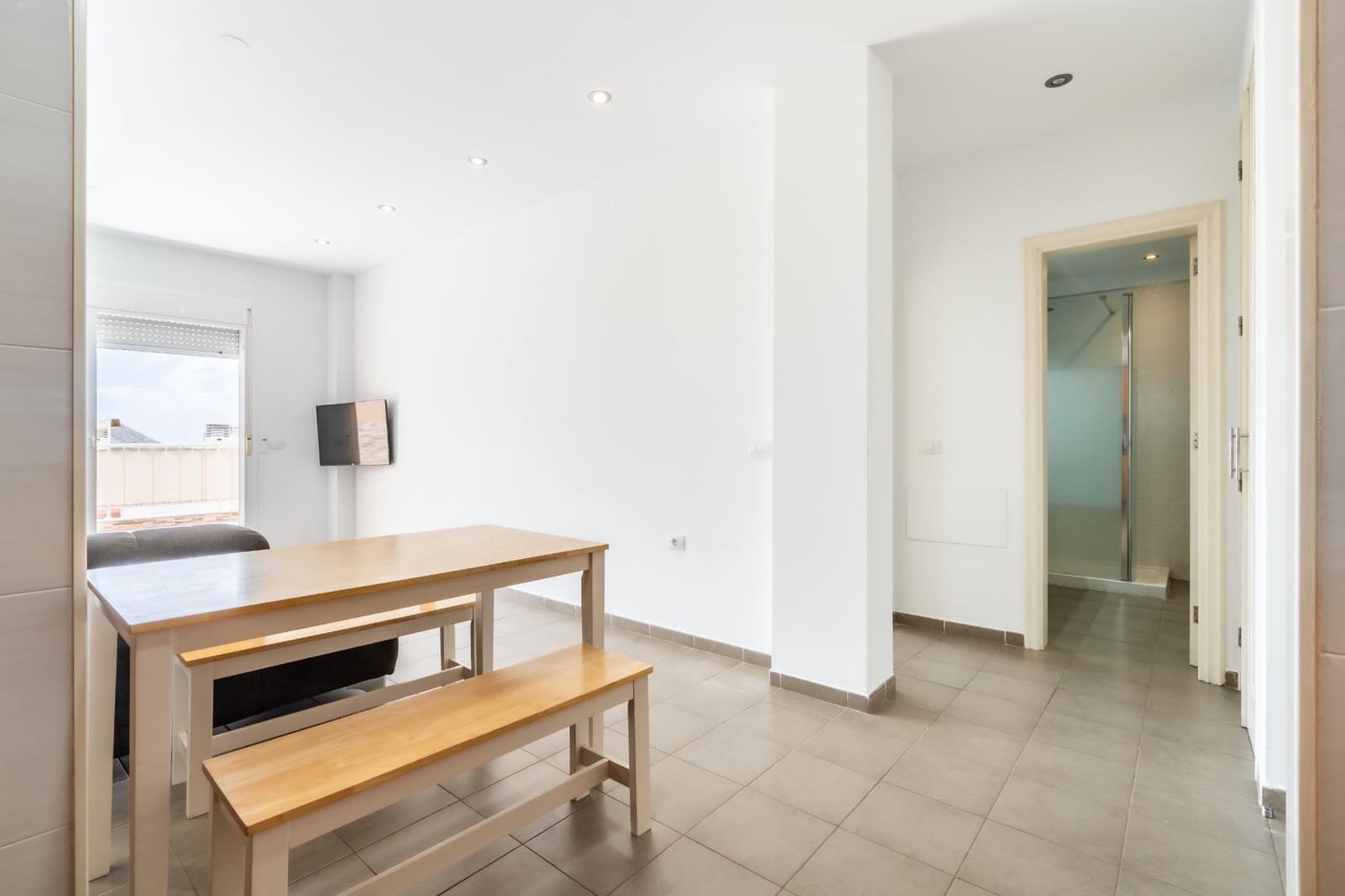 Appartement de 1 chambre à louer à Chayofa avec piscine garage - 990 € (Ref: 9197798)