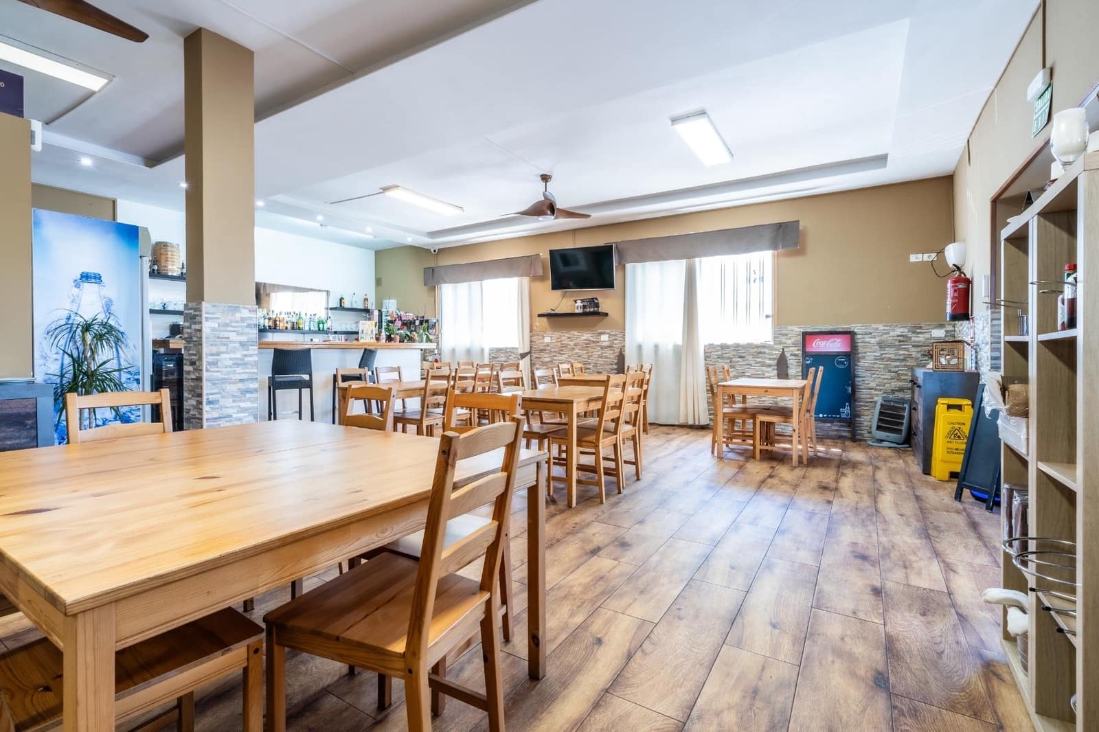 Commercial for rent in Granadilla de Abona - € 1,000 (Ref: 9202497)