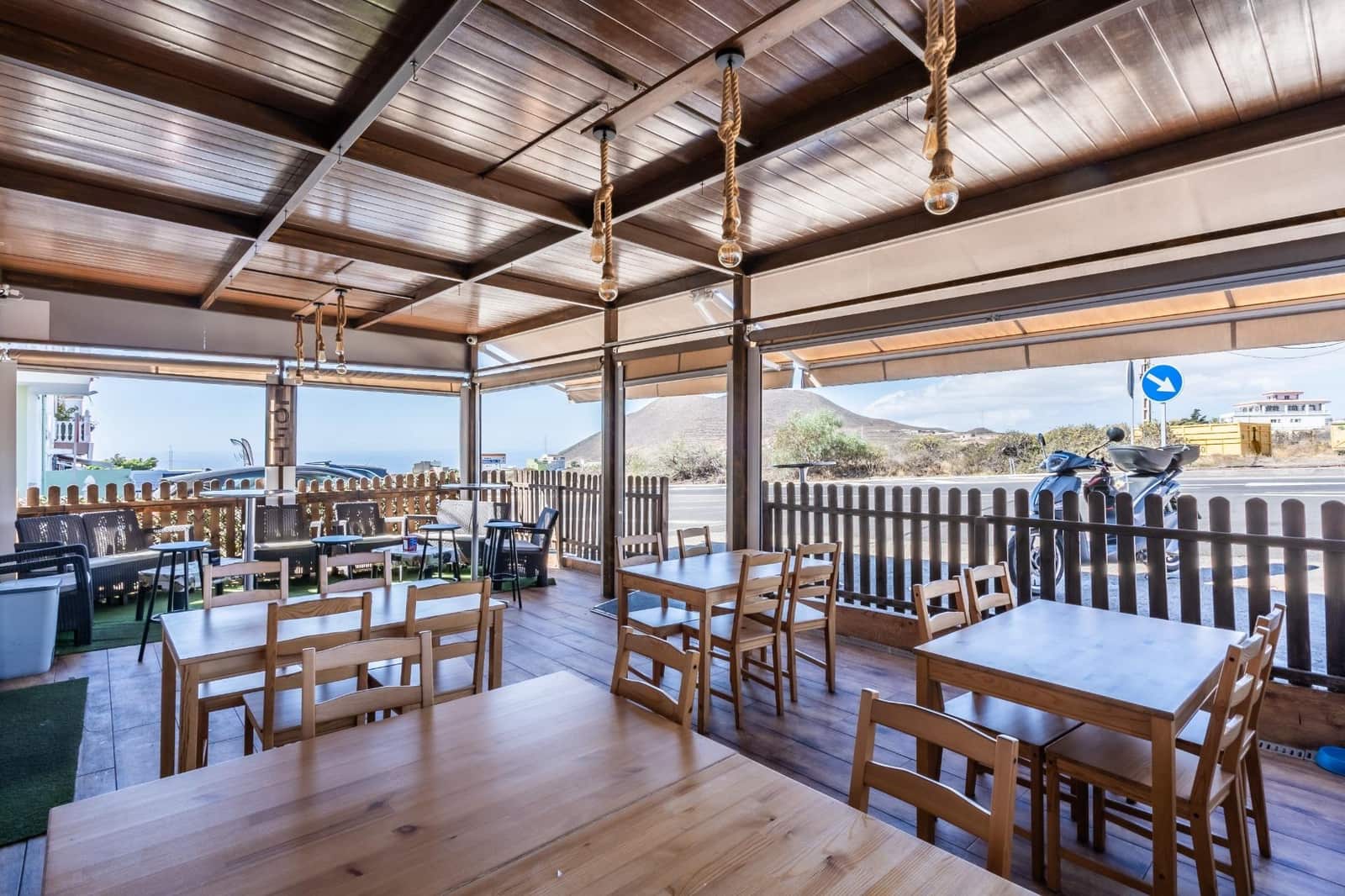 Commercial for rent in Granadilla de Abona - € 1,000 (Ref: 9202497)