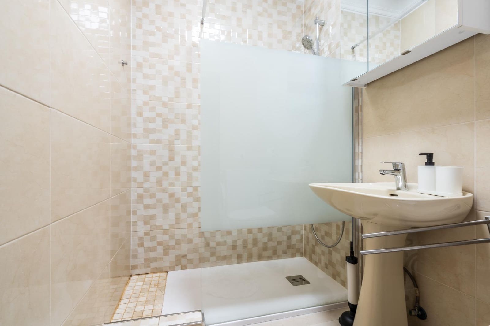 1 soverom Leilighet til salgs i Costa Adeje med svømmebasseng - € 299 000 (Ref: 9202499)