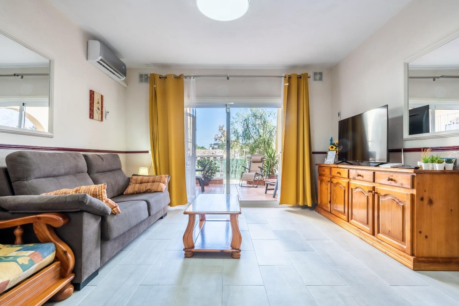 1 soverom Leilighet til salgs i Costa Adeje med svømmebasseng - € 299 000 (Ref: 9202499)